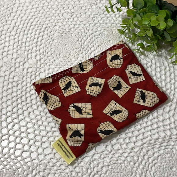 Set of 4 Four Daisies Handmade Make Up Bags NEW! - Picture 4 of 6